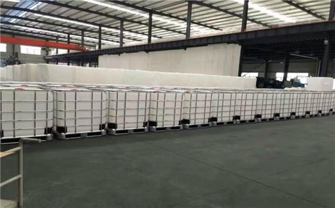 噸桶生產現(xiàn)場拍攝